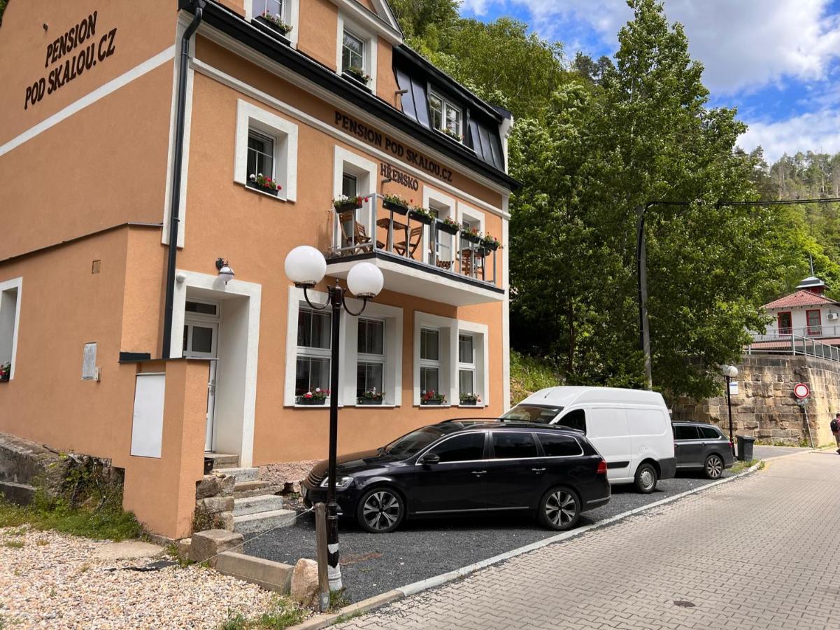 Pension Pod Skalou Hrensko Luaran gambar