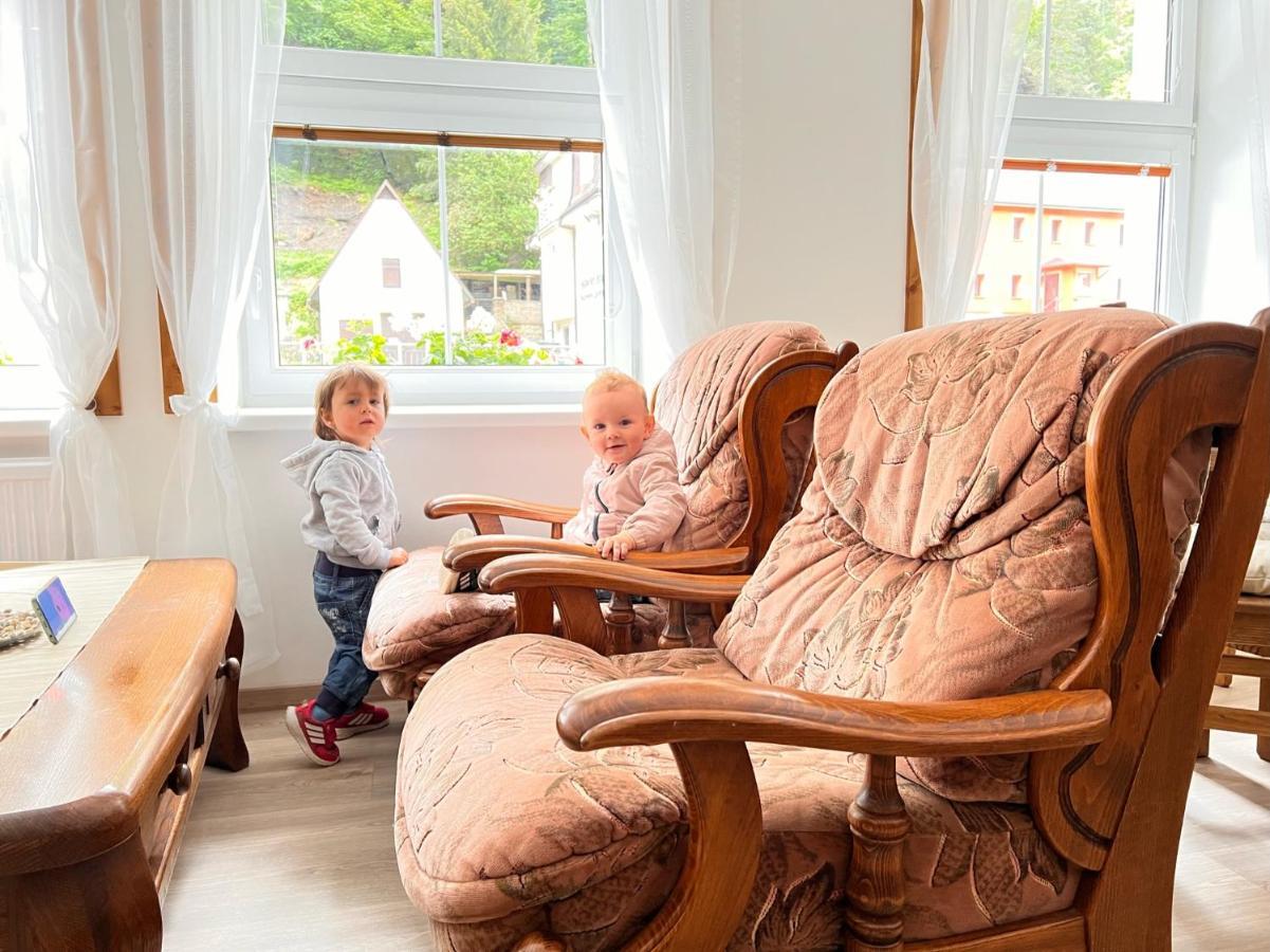 Pension Pod Skalou Hrensko Luaran gambar