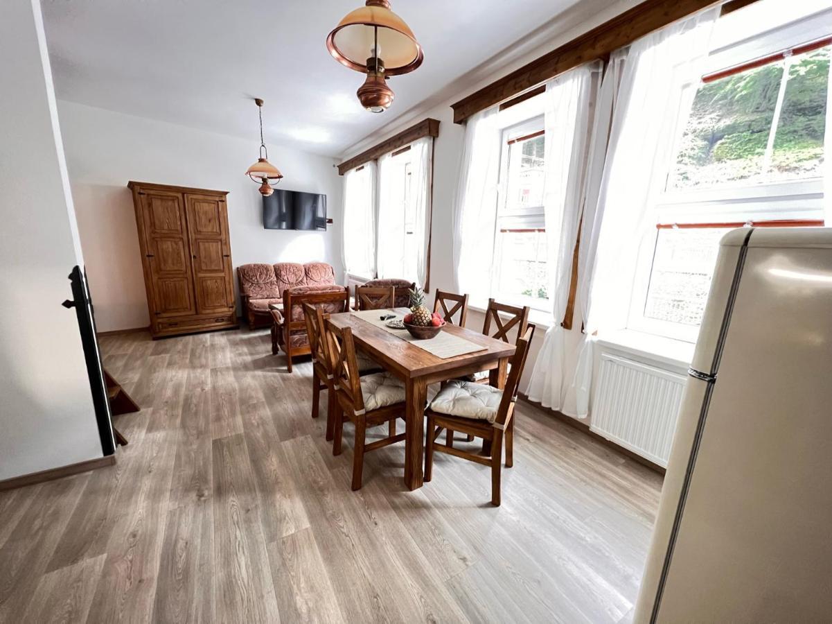 Pension Pod Skalou Hrensko Luaran gambar
